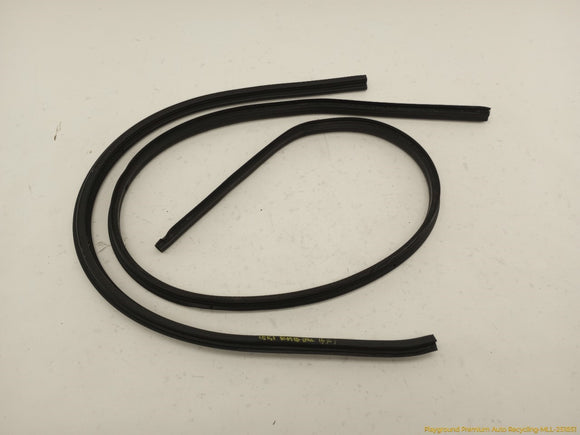 Audi S4 Pair Of Engine Bay Moldings