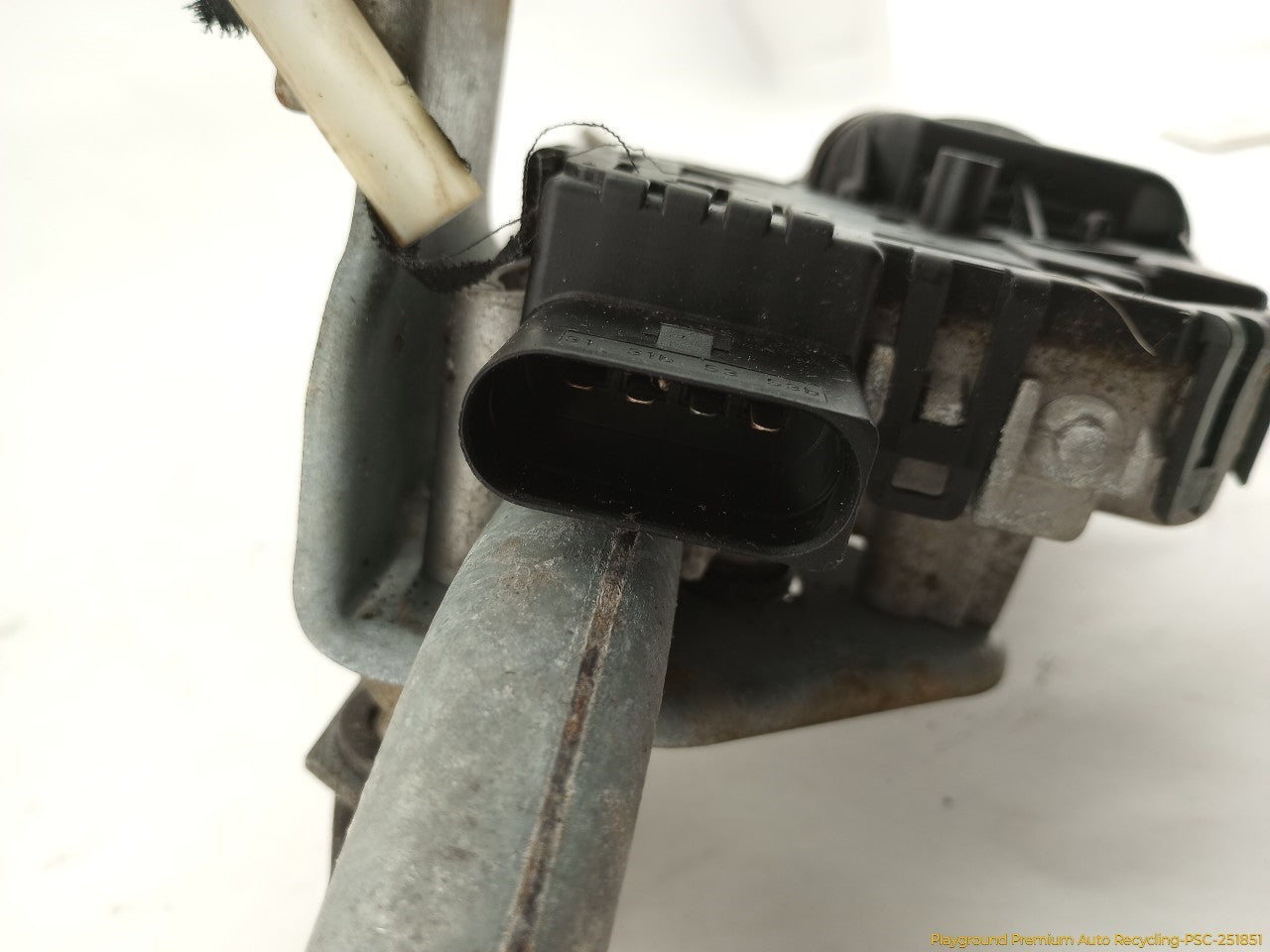Audi S4 Windshield Wiper Transmission & Motor