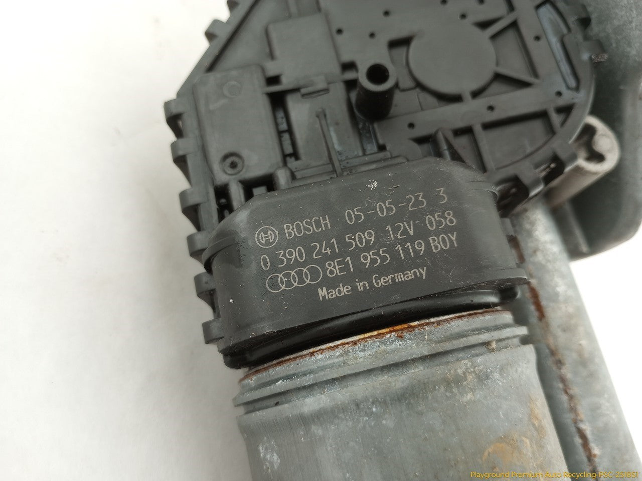 Audi S4 Windshield Wiper Transmission & Motor