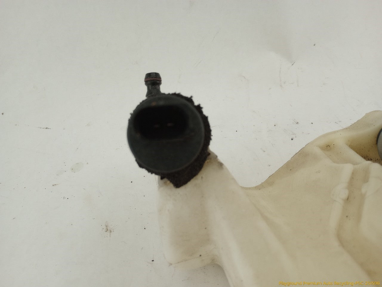 Audi S4 Pair Of Windshield Washer Reservoirs