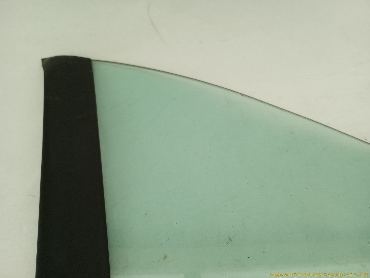 Ford Mustang Passenger Right Rear Quarter Window Glass