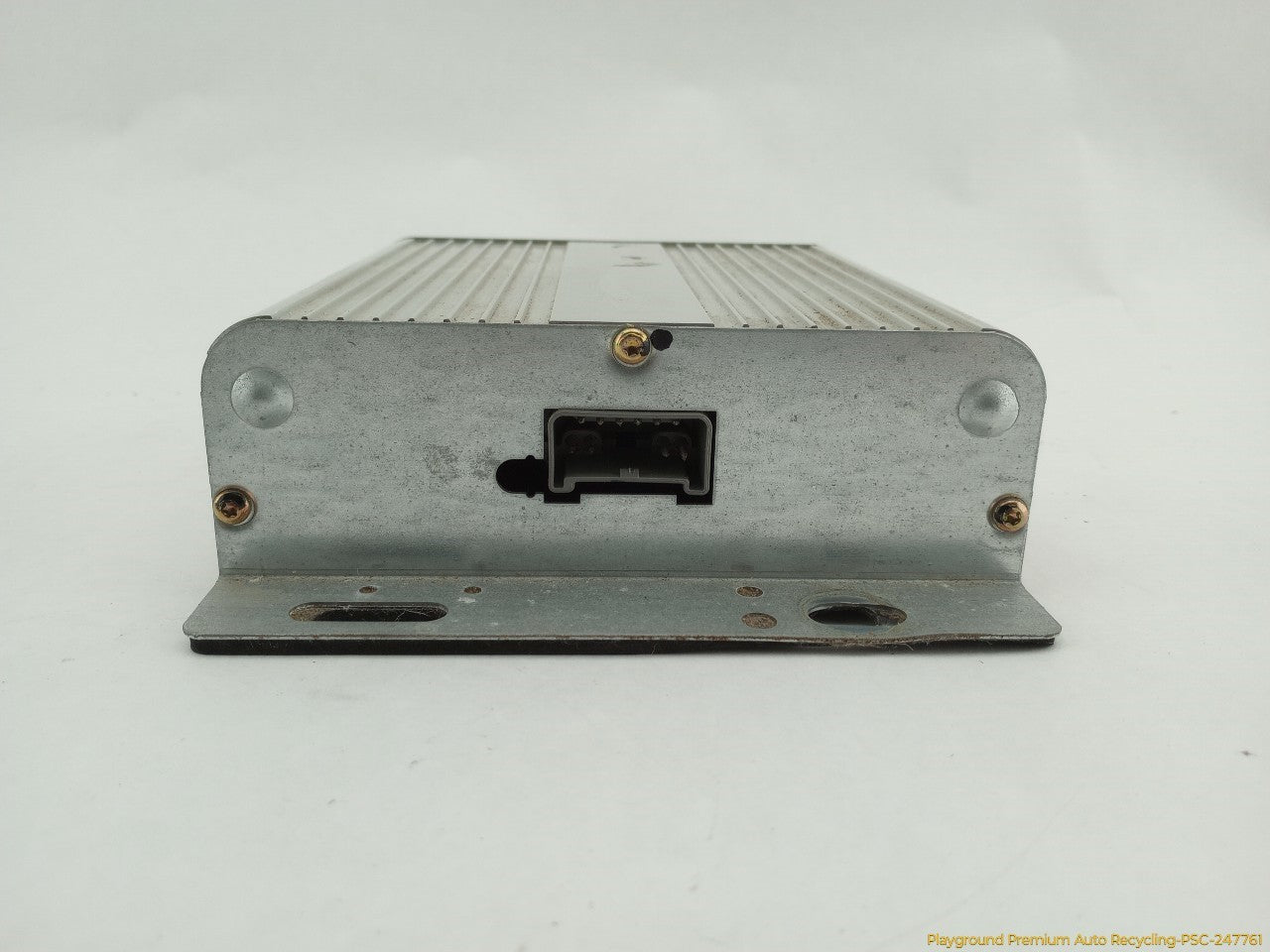 Ford Mustang Radio Audio Amplifier