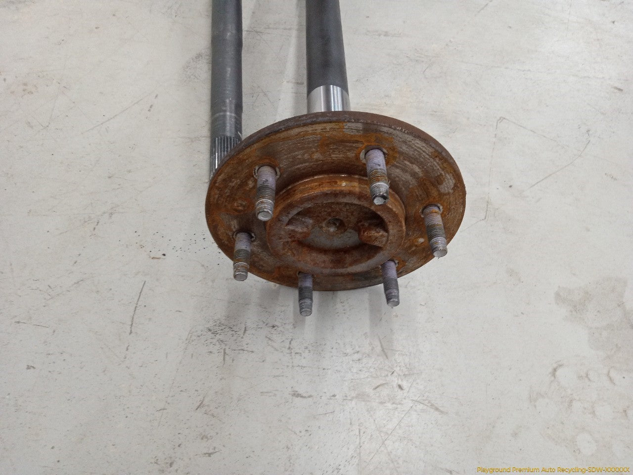 Hummer H3 Pair Of Rear Axle Drive Shafts