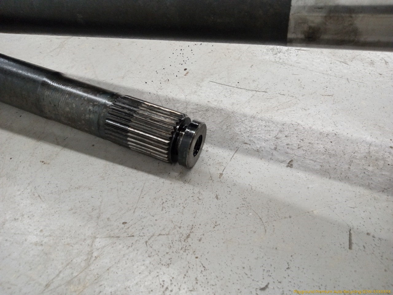 Hummer H3 Pair Of Rear Axle Drive Shaft