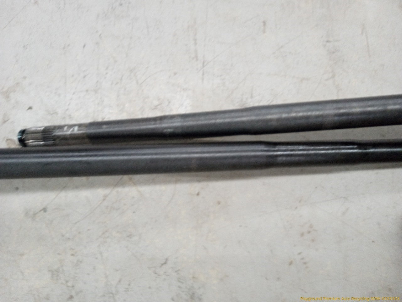 Hummer H3 Pair Of Rear Axle Drive Shaft