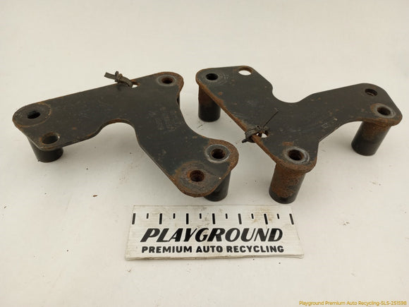 Saab 9-3 Pair Of Rear Axle Mount Brackets