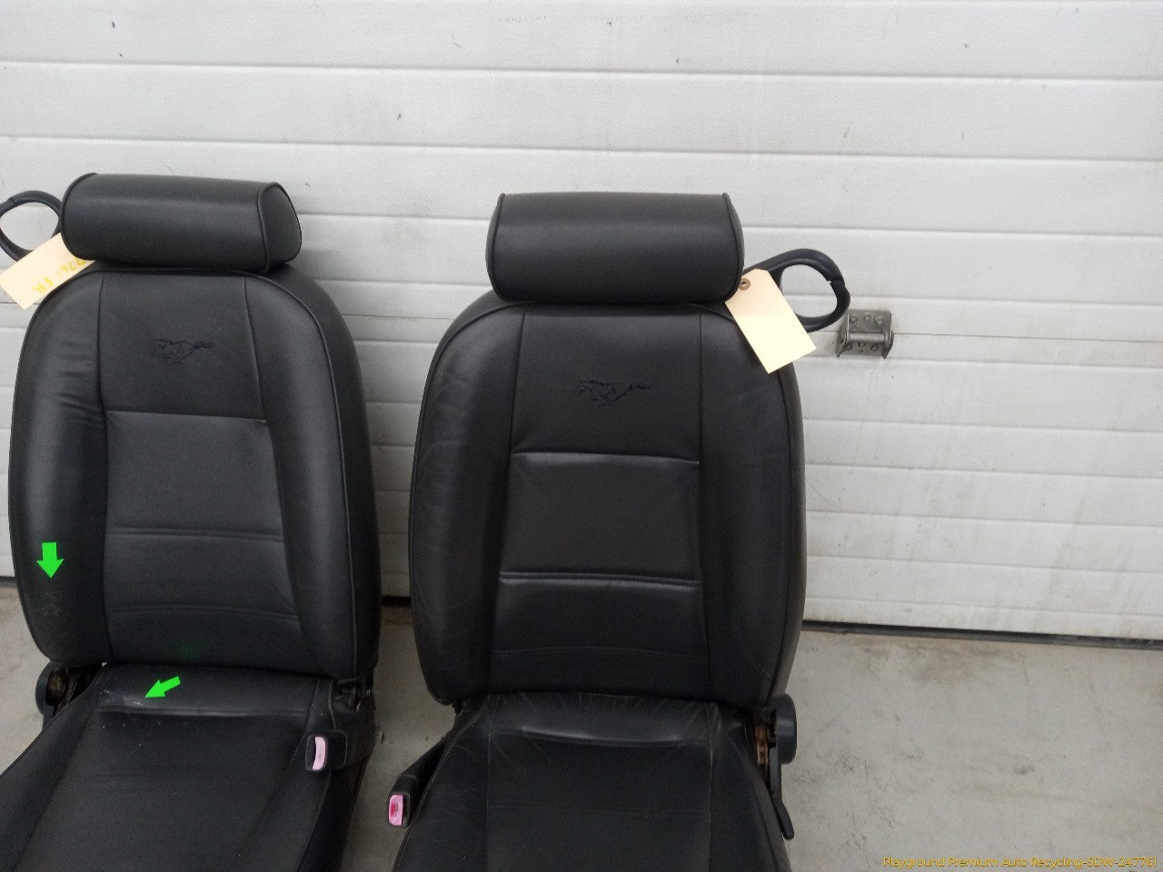 Ford Mustang Pair Of Front Seats Assembly