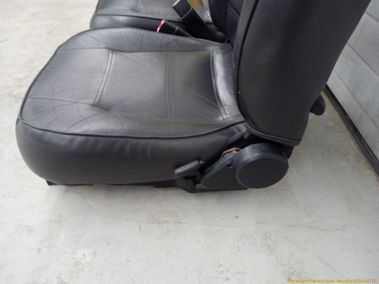 Ford Mustang Pair Of Front Seats Assembly