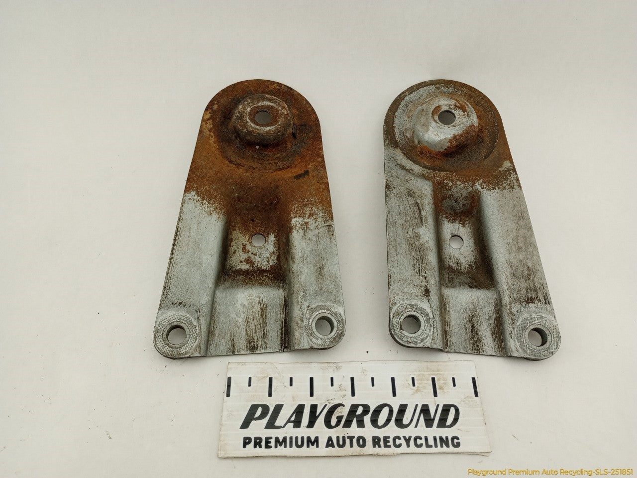 Audi S4 Pair Of Front Axle Support Brackets