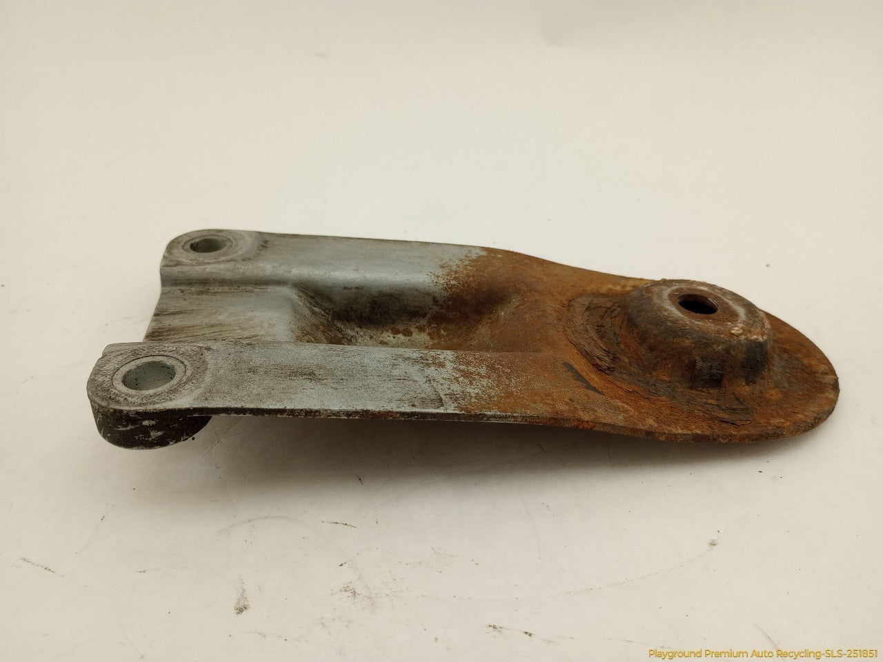 Audi S4 Pair Of Front Axle Support Brackets