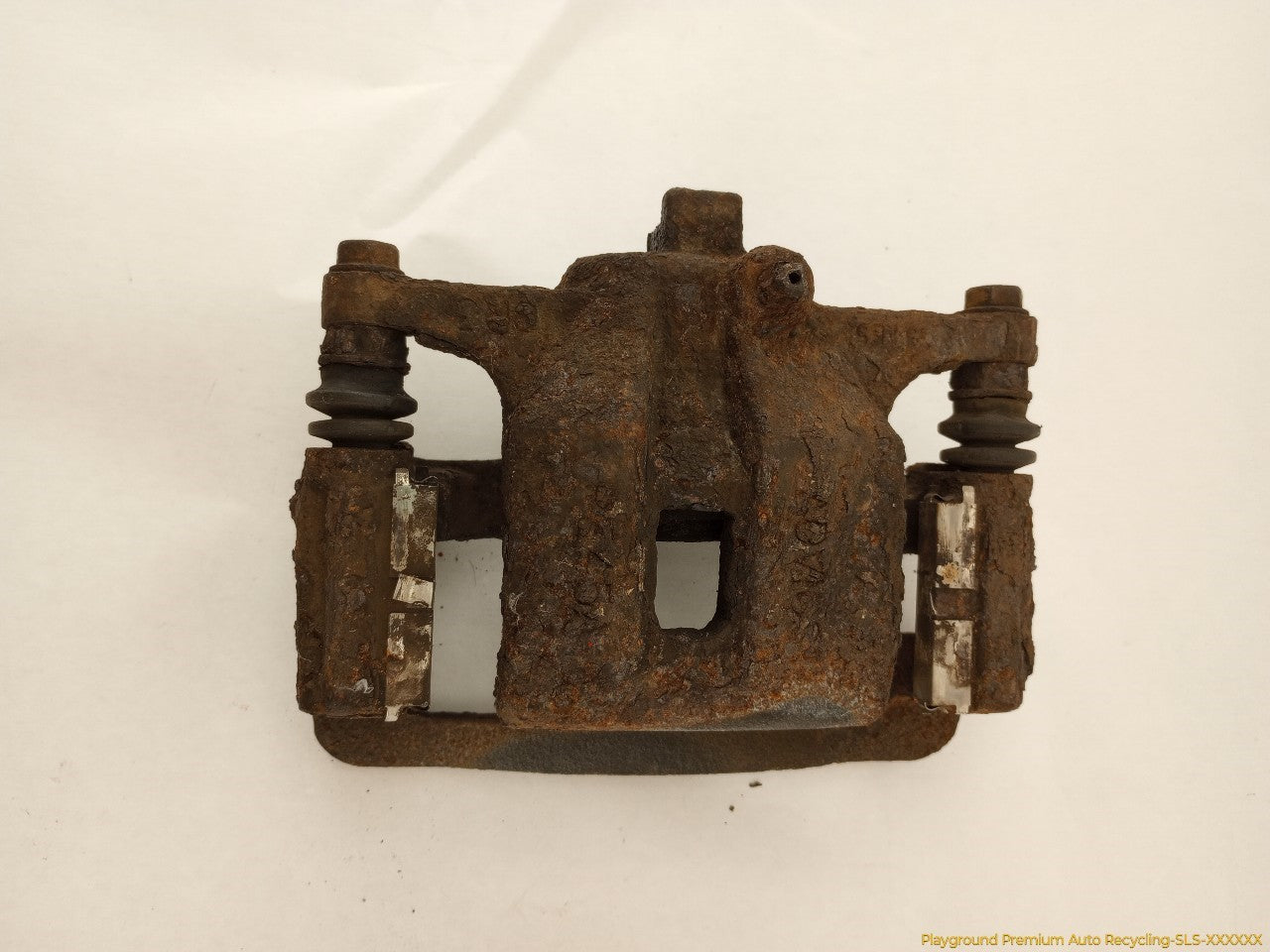Hummer H3 Pair Of Rear Brake Calipers - 0