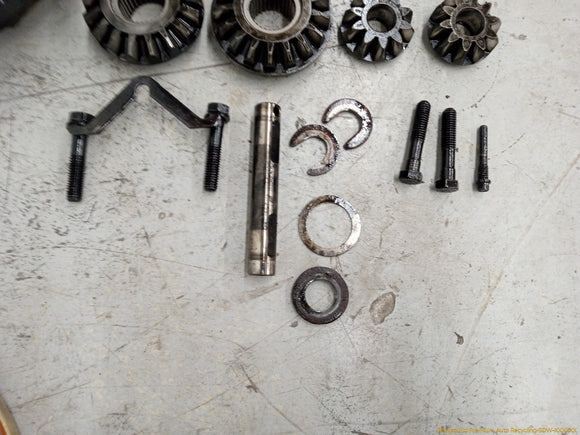 Hummer H3 Rear Differential Gears