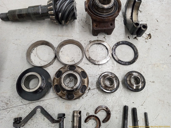 Hummer H3 Rear Differential Gears