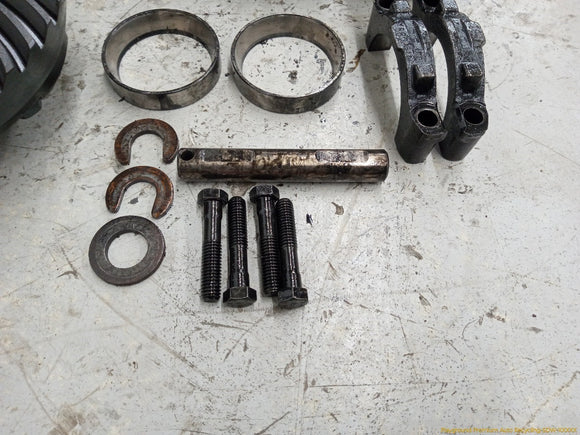 Hummer H3 Rear Differential Gears