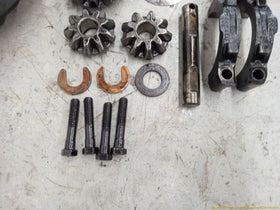 Hummer H3 Rear Differential Gears - 0