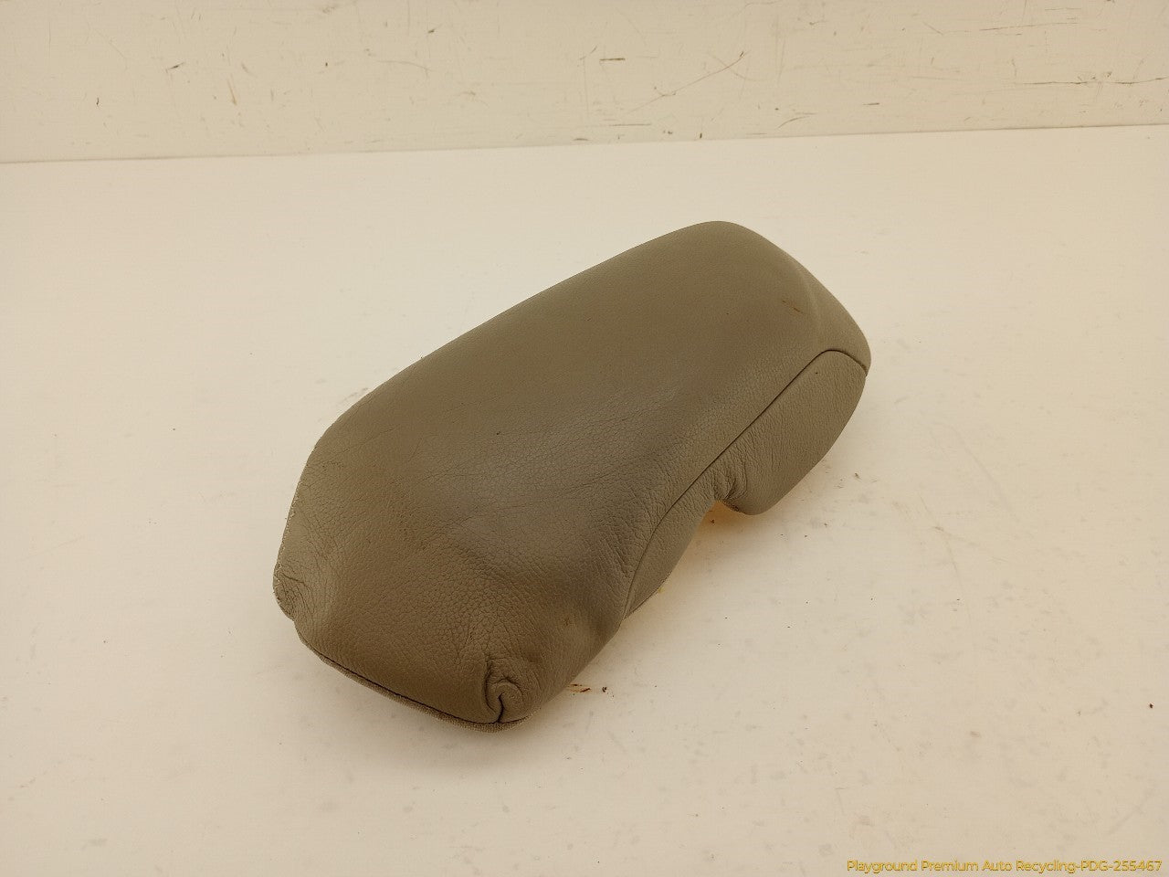 Volvo XC70 Passenger Right Rear Seat Bolster Trim