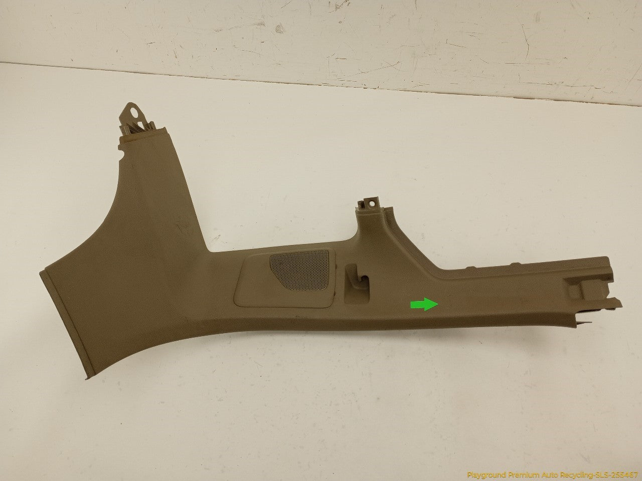 Volvo XC70 Pair Of Lower Rear Quarter Trim - 0