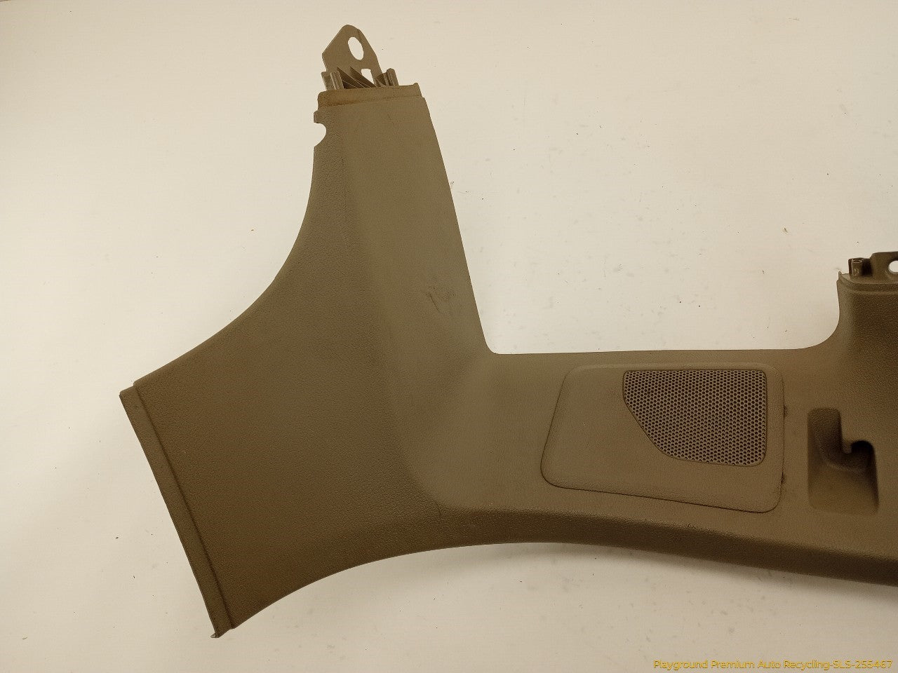 Volvo XC70 Pair Of Lower Rear Quarter Trim