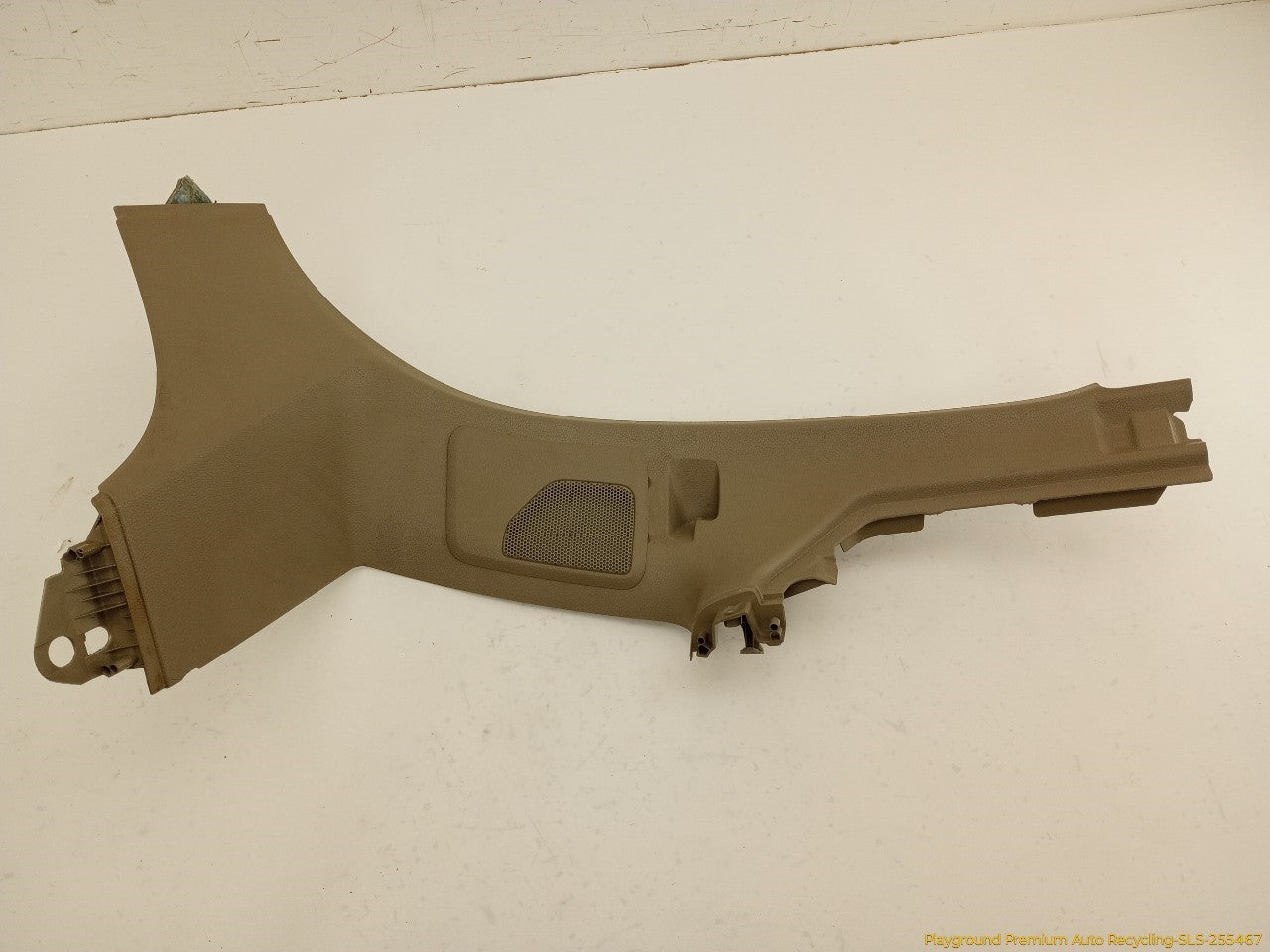 Volvo XC70 Pair Of Lower Rear Quarter Trim