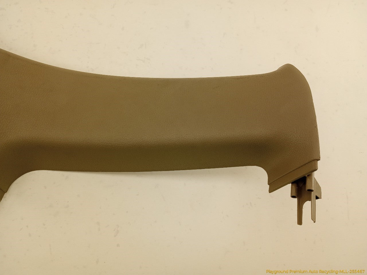 Volvo XC70 Pair Of C Pillar Trim