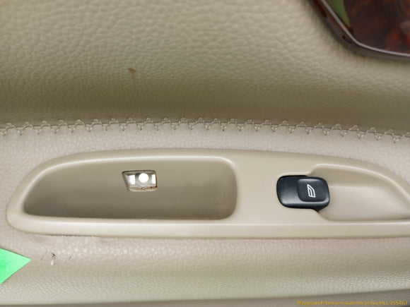 Volvo XC70 Driver Left Rear Door Trim