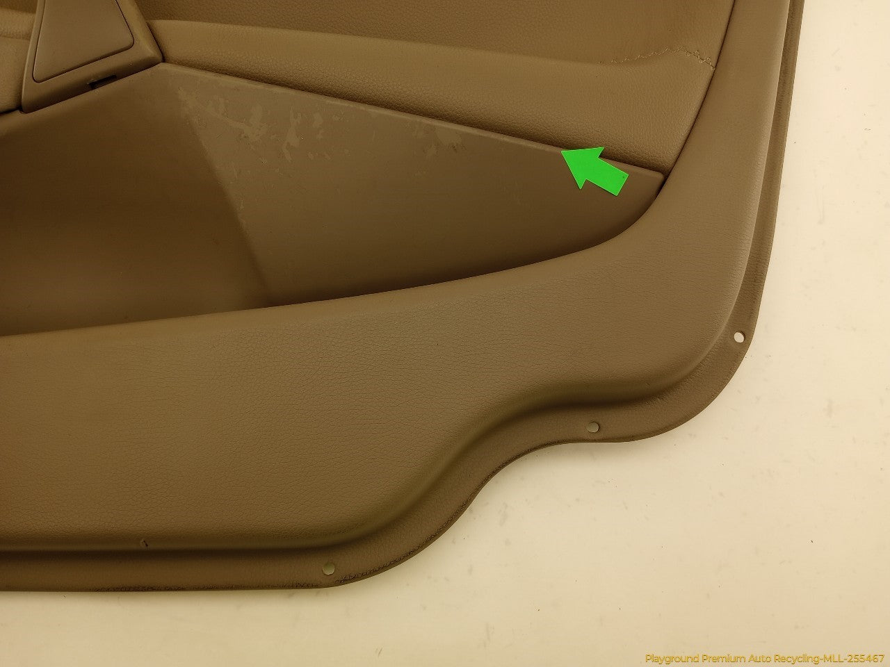 Volvo XC70 Passenger Right Front Door Trim