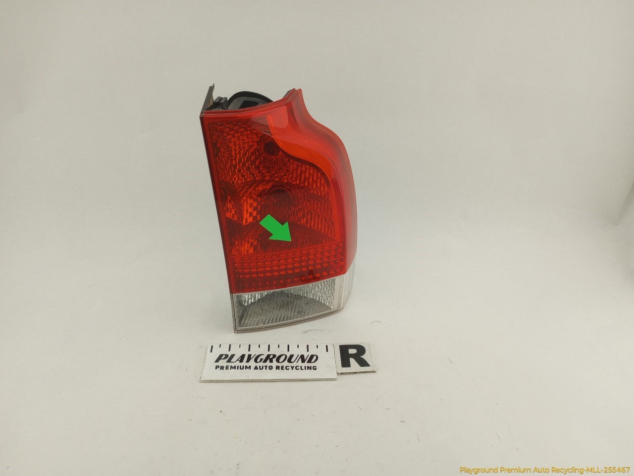 Volvo XC70 Passenger Right Lower Tail Lamp