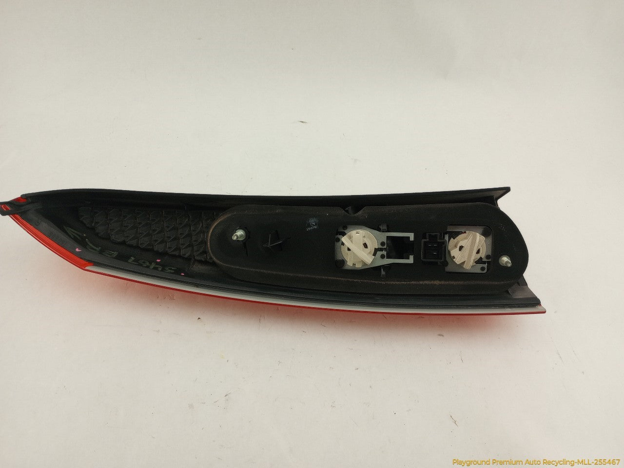 Volvo XC70 Passenger Right Upper Tail Lamp - 0