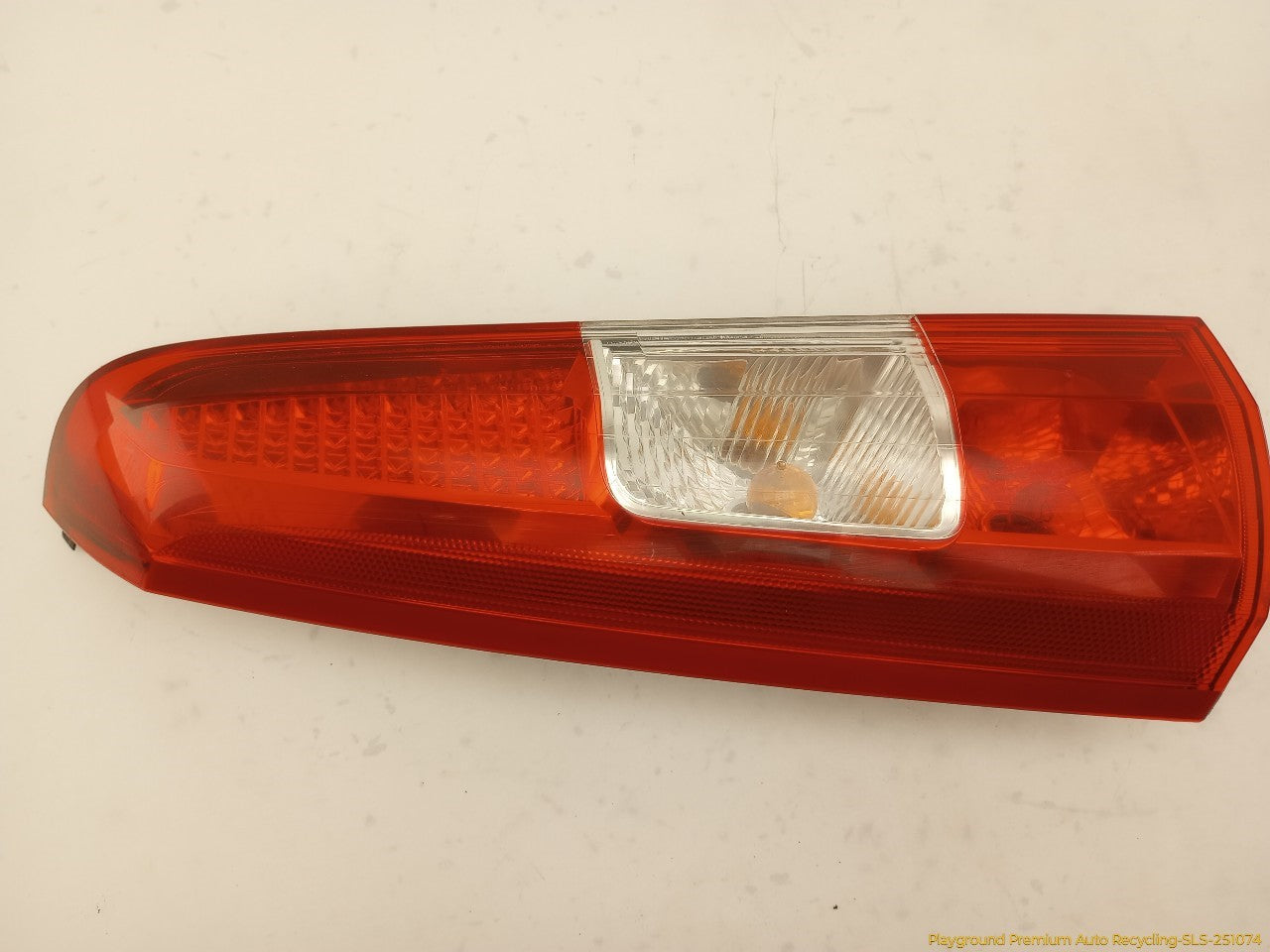 Volvo XC70 Pair Of Driver Left Tail Lamps - 0