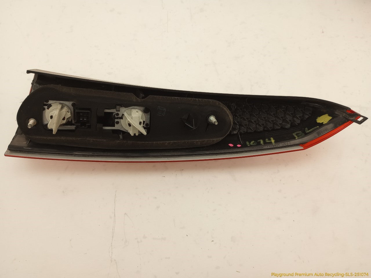 Volvo XC70 Pair Of Driver Left Tail Lamps