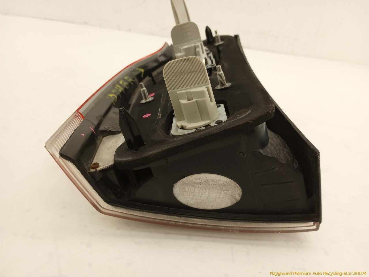 Volvo XC70 Pair Of Passenger Right Tail Lamps