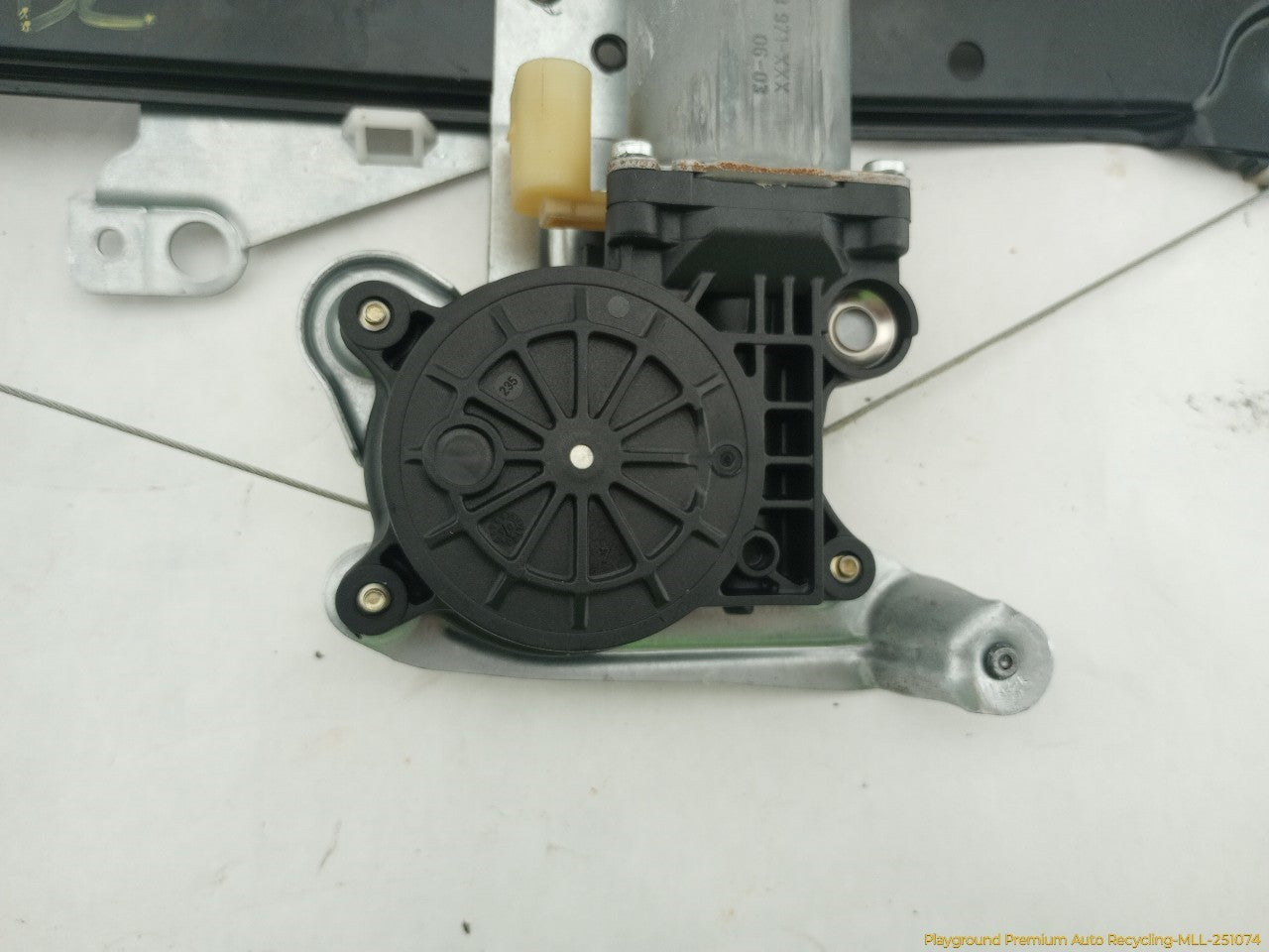 Volvo XC70 Driver Left Rear Window Regulator