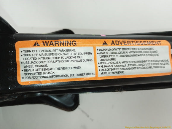 Ford Mustang Vehicle Jack & Tools