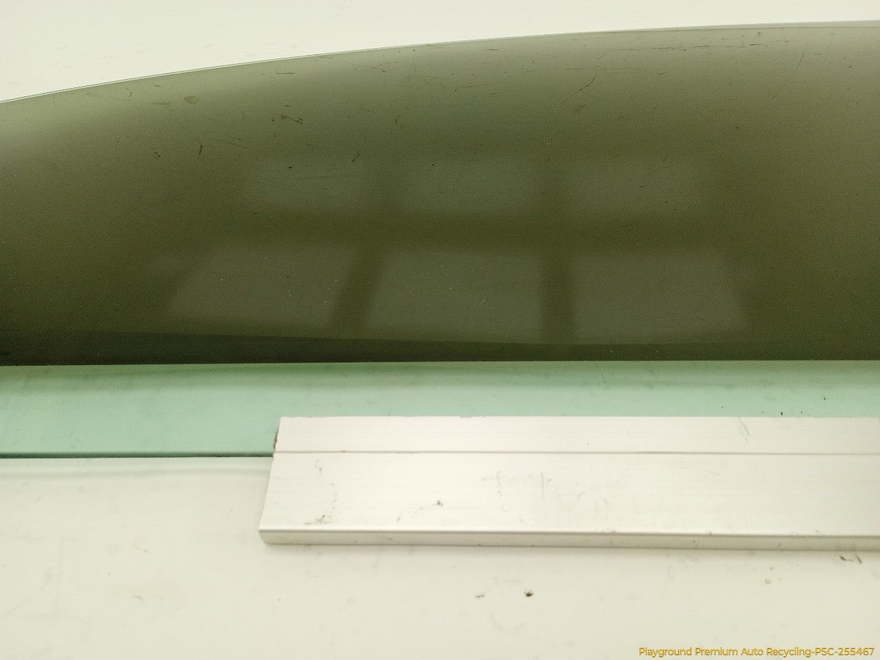 Volvo XC70 Driver Left Front Door Window Glass