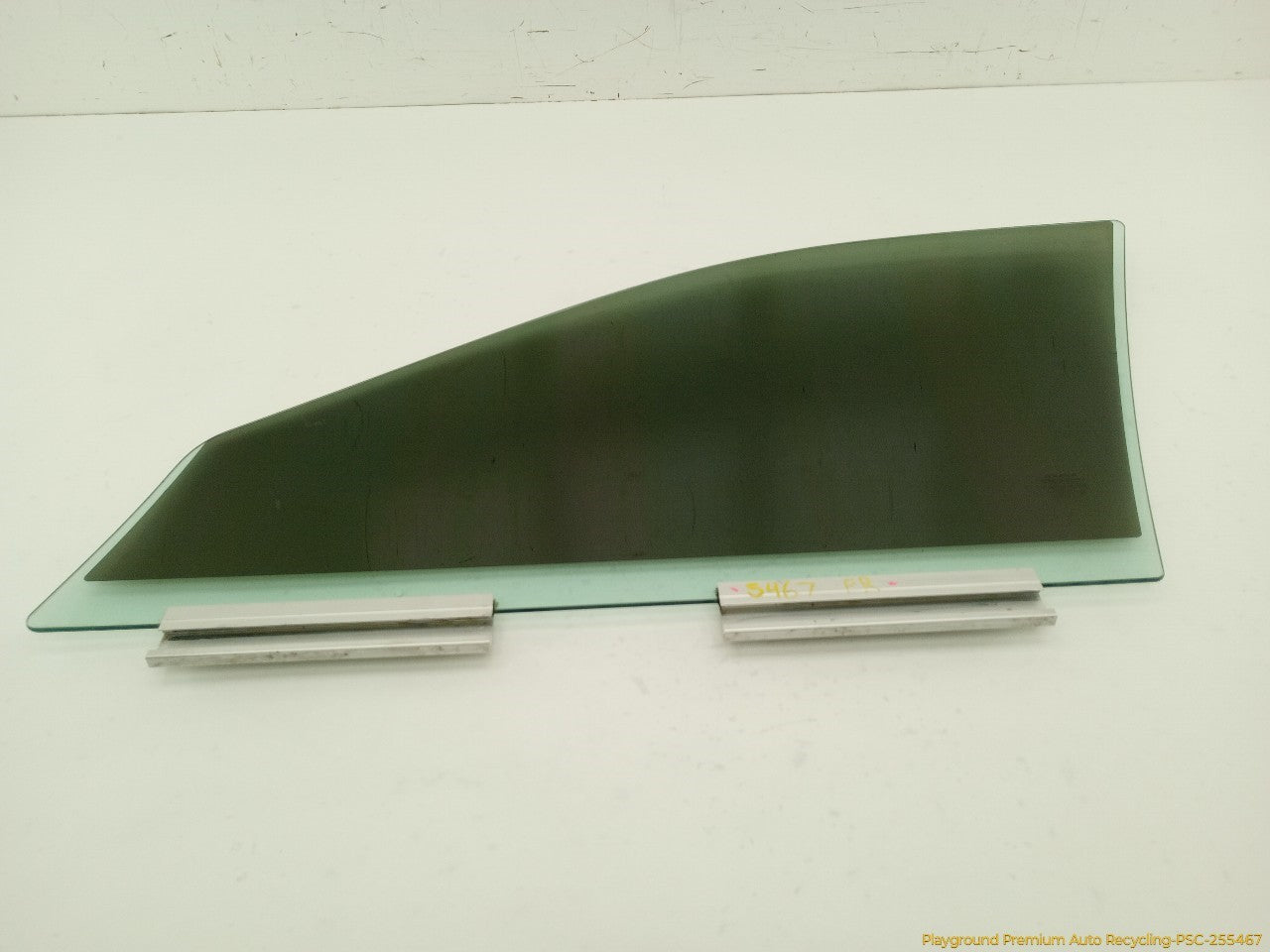Volvo XC70 Passenger Right Front Door Window Glass - 0