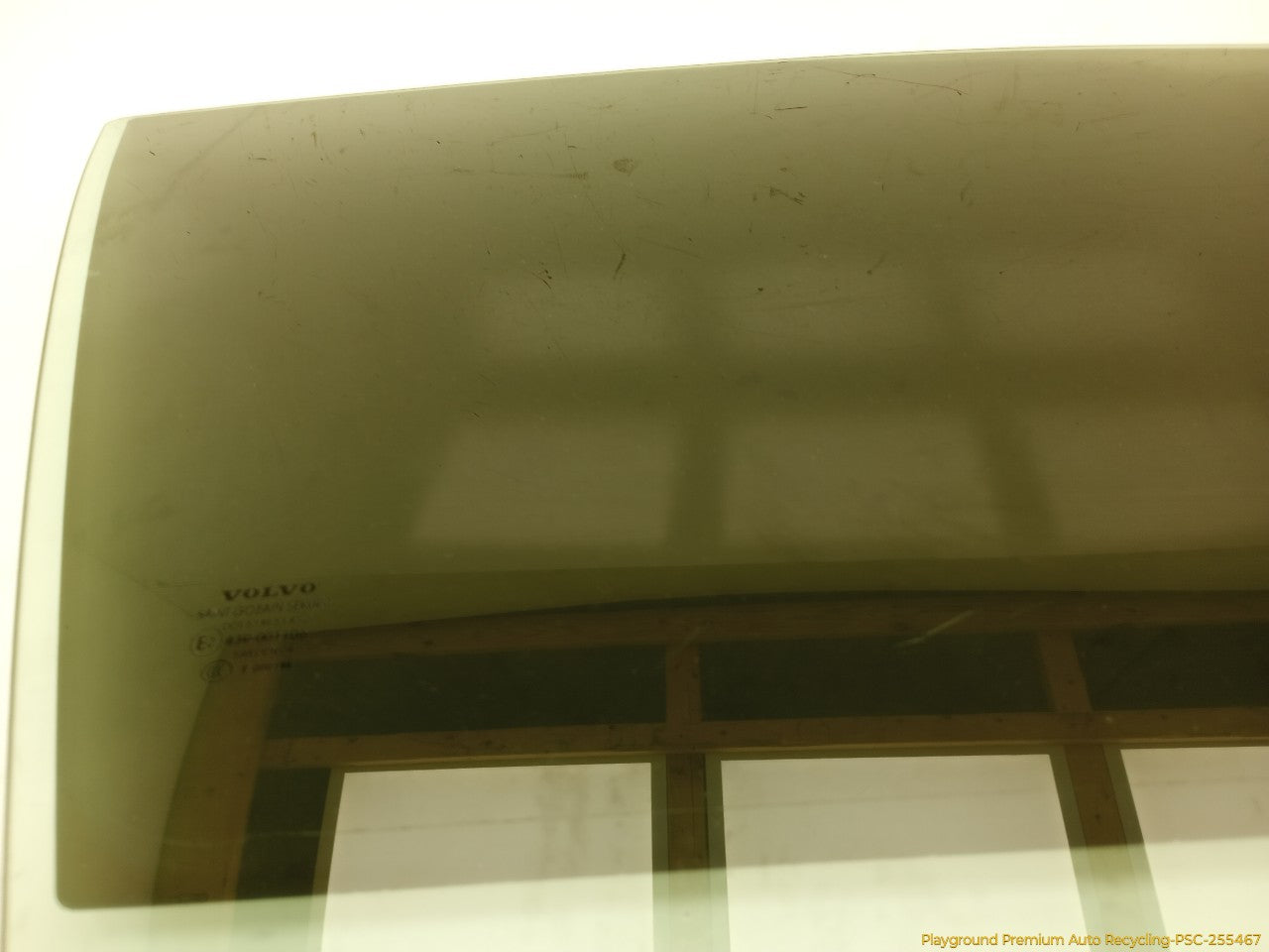 Volvo XC70 Passenger Right Front Door Window Glass