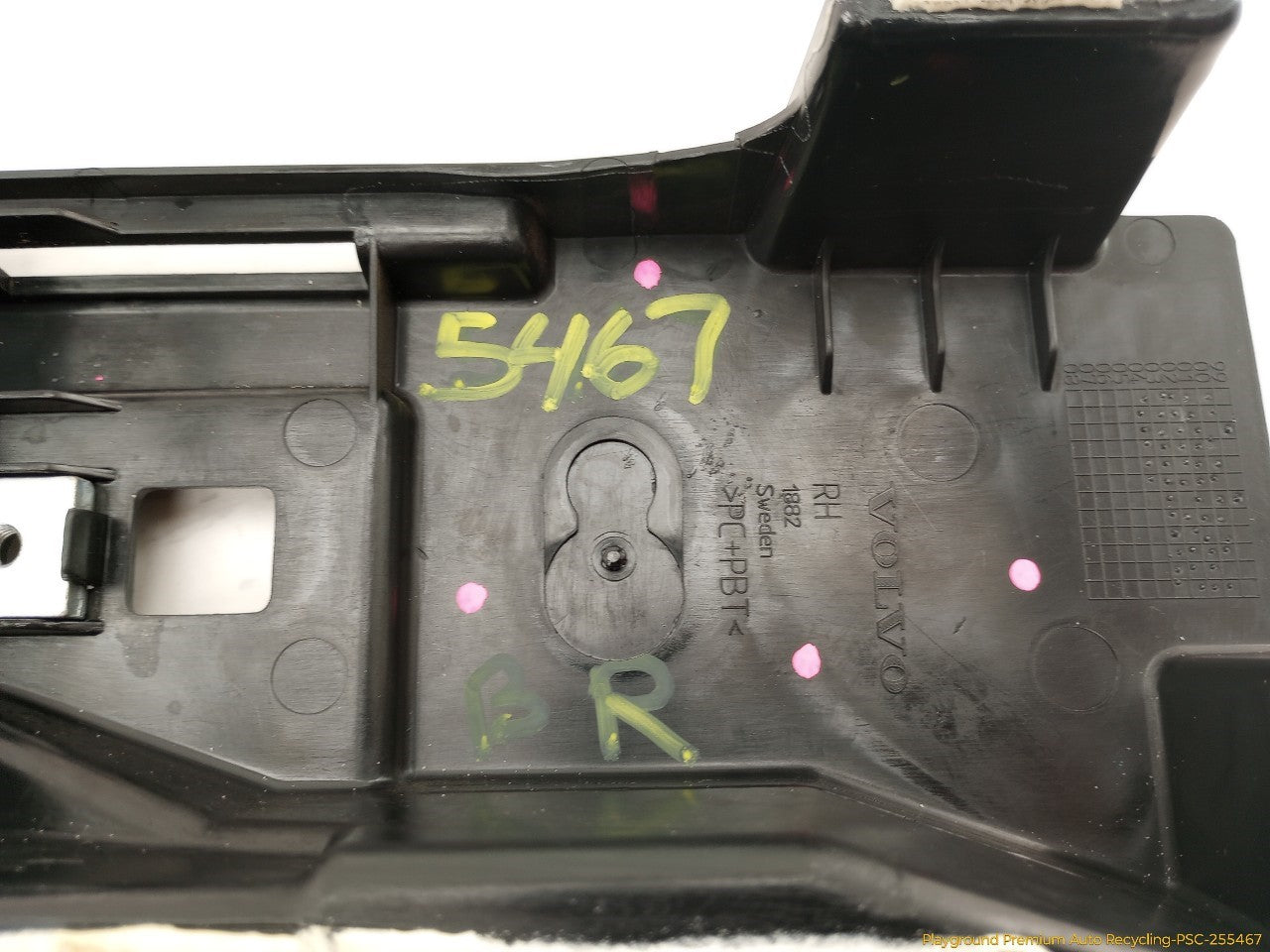 Volvo XC70 Passenger Right Trunk Floor Luggage Trim
