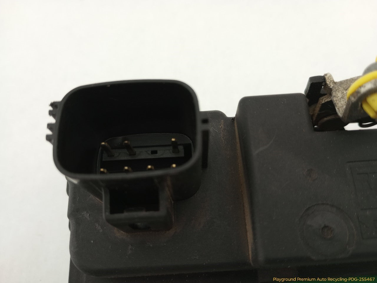 Volvo XC70 Passenger Right Front Door Lock Actuator