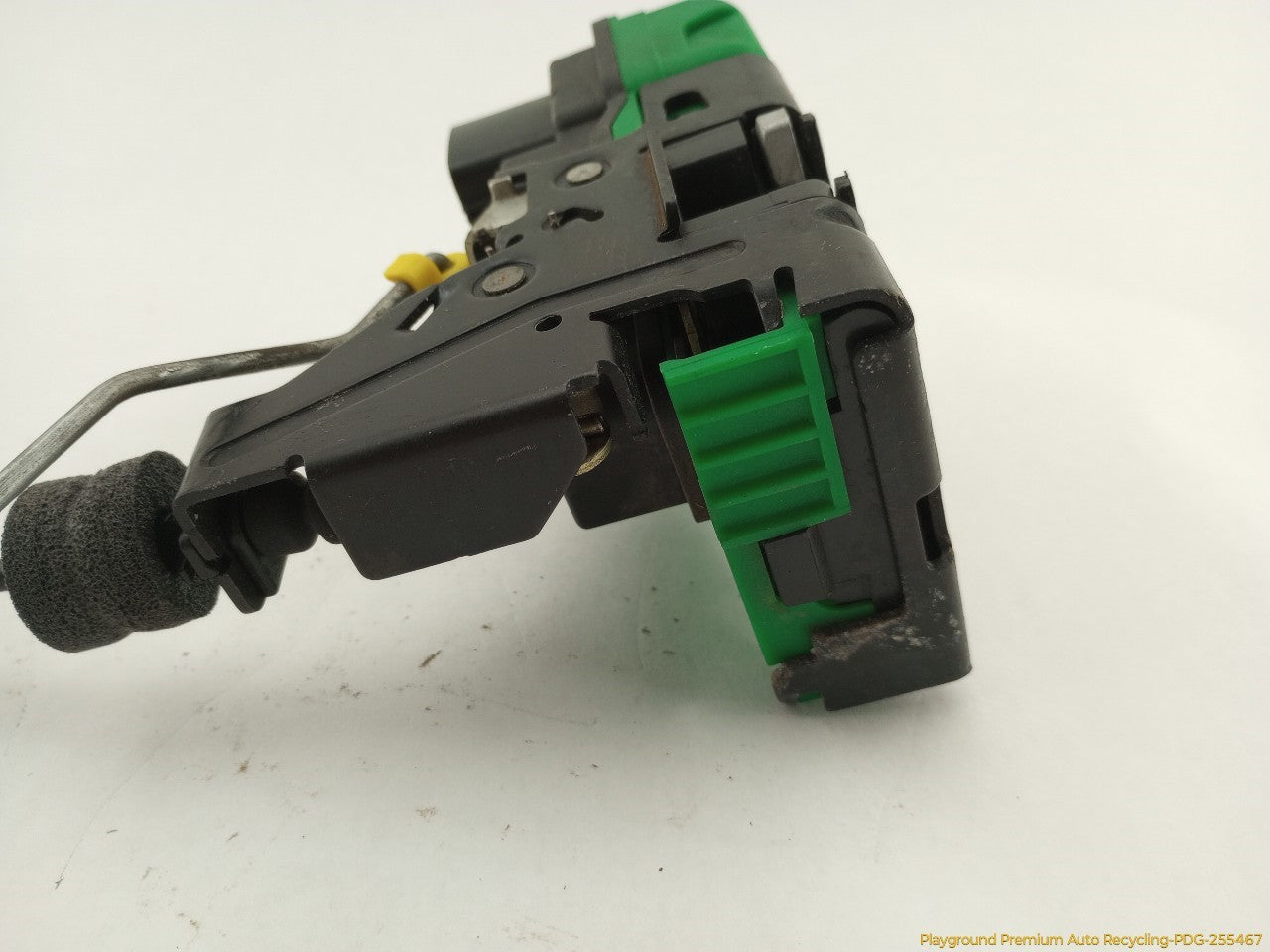 Volvo XC70 Passenger Right Front Door Lock Actuator