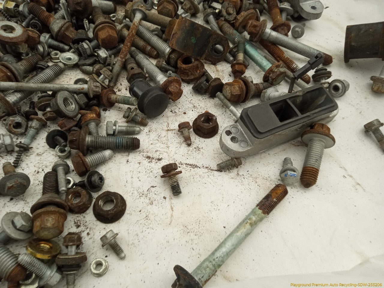 Saab 903 Dismantling Hardware Fasteners Bolts & Nuts