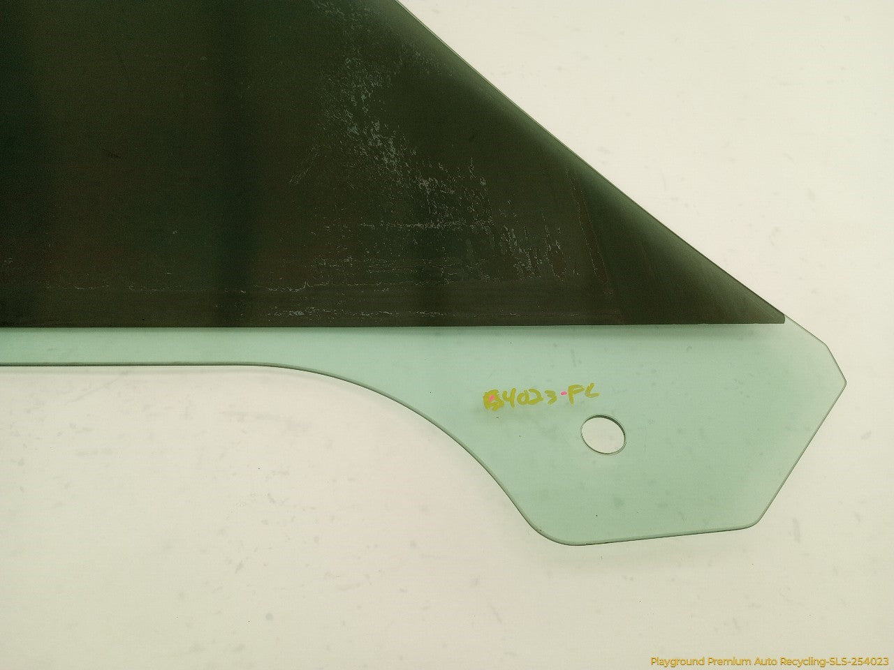 Mini Clubman Driver Left Front Door Window Glass