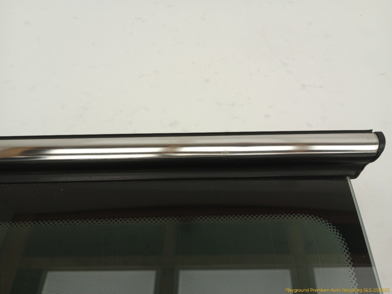 Mini Clubman Passenger Right Rear Door Window Glass
