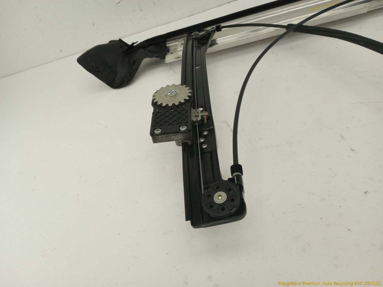 Mini Clubman Passenger Right Front Window Regulator