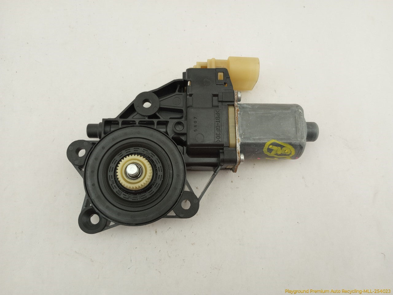 Mini Clubman Passenger Right Front Power Window Motor - 0