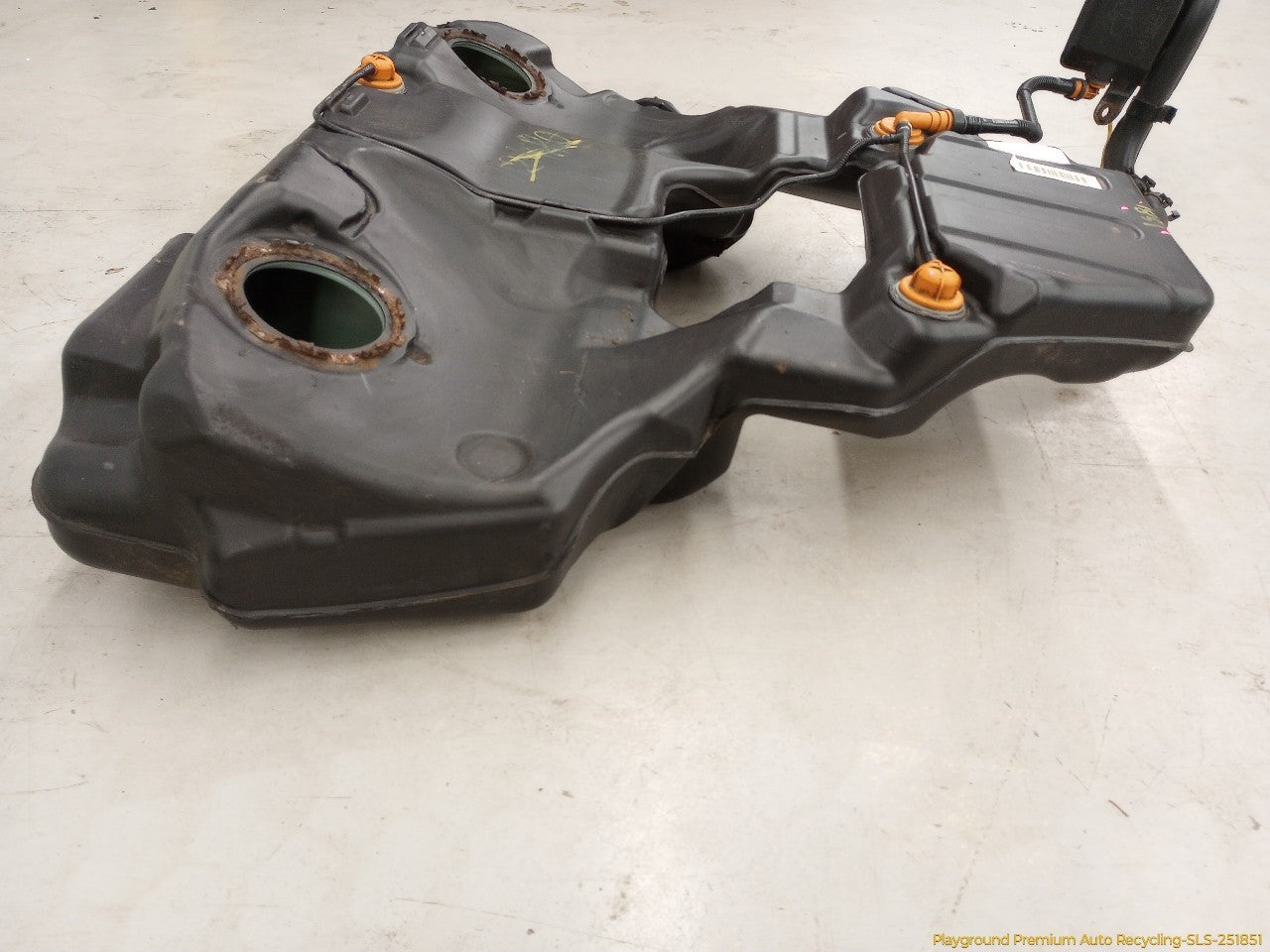 Audi S4 Fuel Gas Tank
