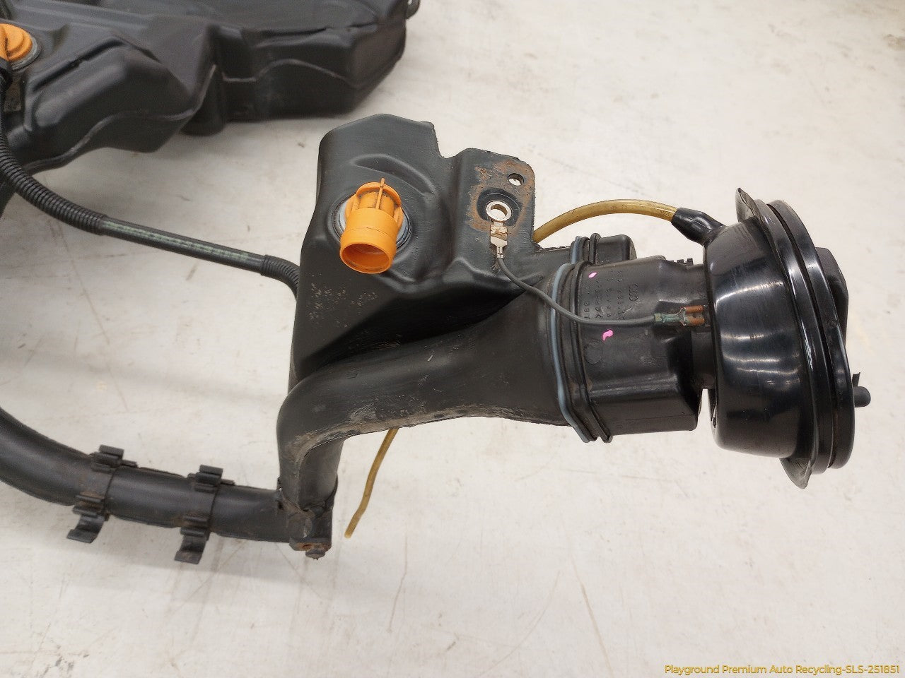 Audi S4 Fuel Gas Tank