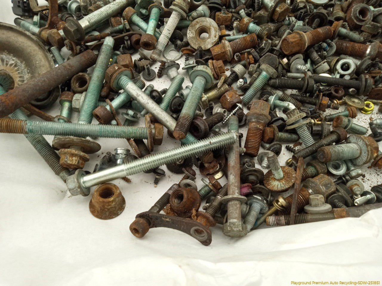 Audi S4 Dismantling Hardware Fasteners Bolts & Nuts - 0