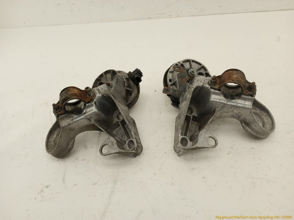 Audi S4 Pair Of Front Subframe Mounting Brackets
