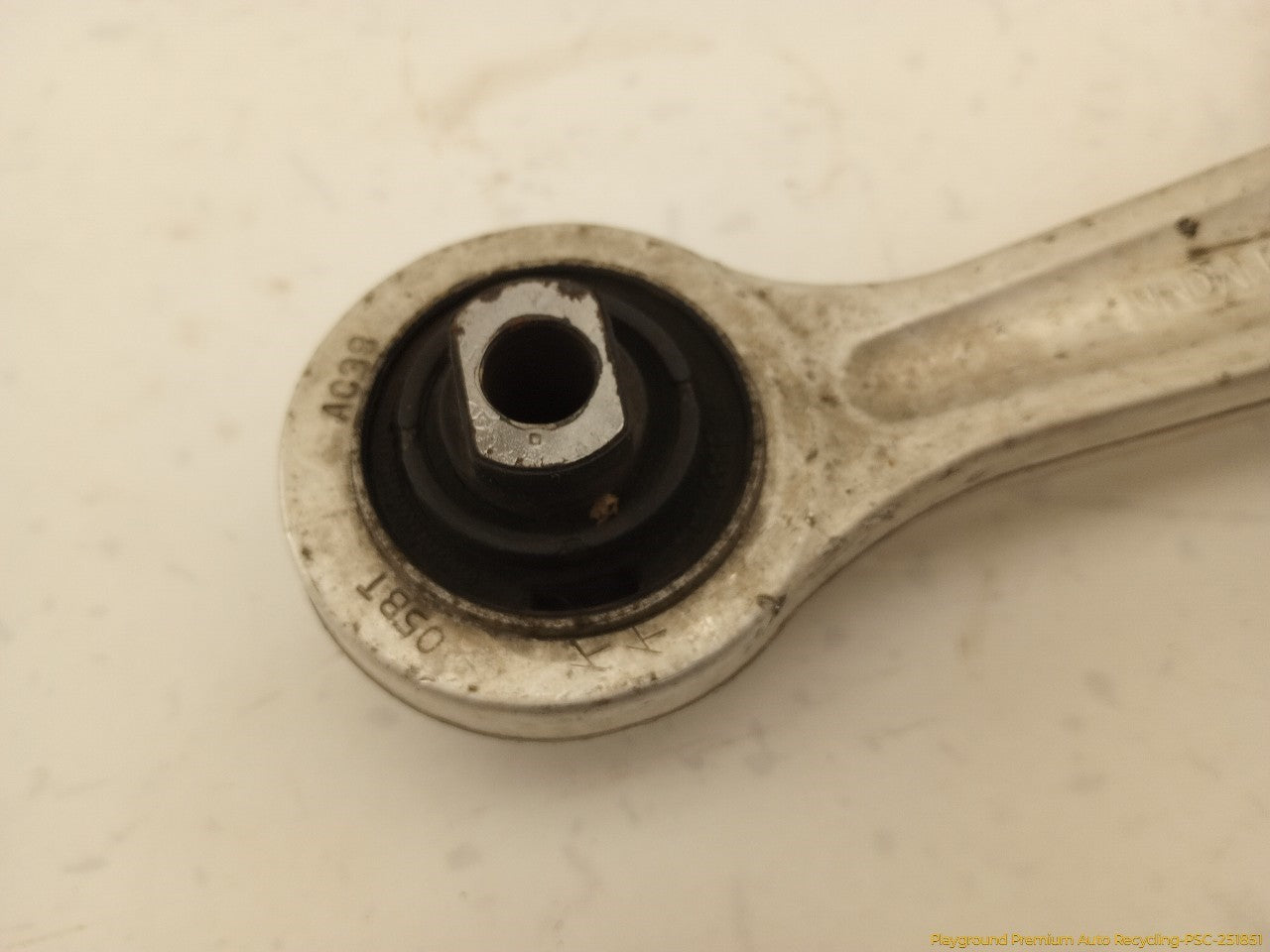 Audi S4 Pair Of Right Front Lower & Suspension Control Arms