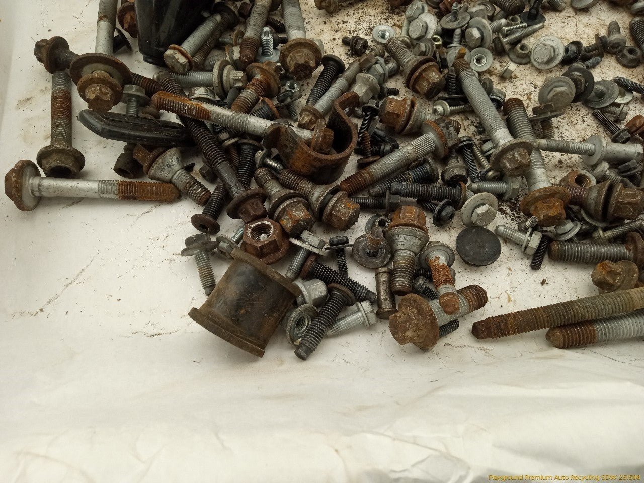 Saab 9-3 Dismantling Hardware Fasteners Bolts & Nuts - 0